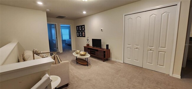 Building Photo - 7517 Oak Spg Ln