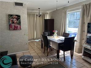 Building Photo - 4652 Poinciana St