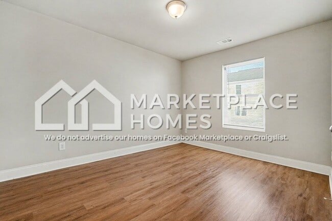 Building Photo - 5974 Westchase St