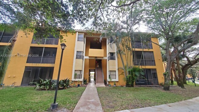 Building Photo - 3858 Coral Tree Cir