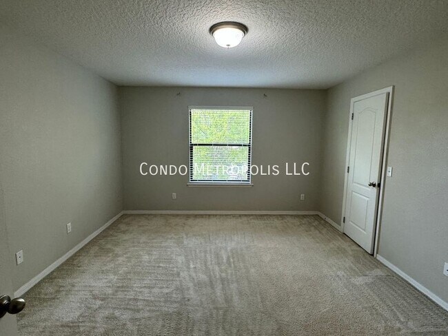 Building Photo - 2310 Aloha Bay Ct