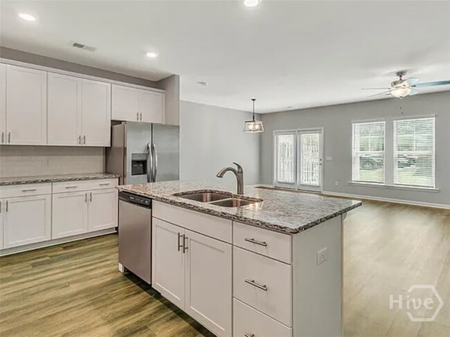 Building Photo - 134 Ainsdale Dr