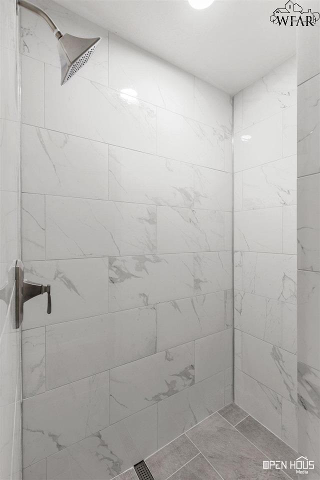 Building Photo - 4303 Prince Edward Dr