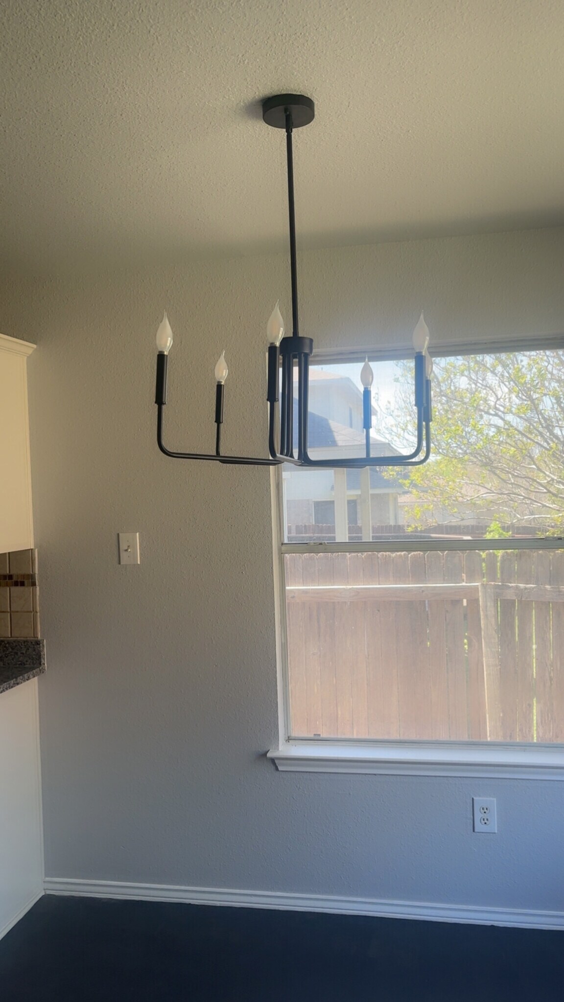 Building Photo - 1028 Doras Dr