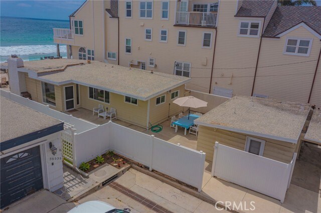 Building Photo - 35531 Beach Rd