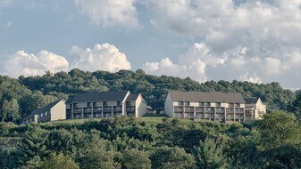 Building Photo - 31 Rotunda Cir