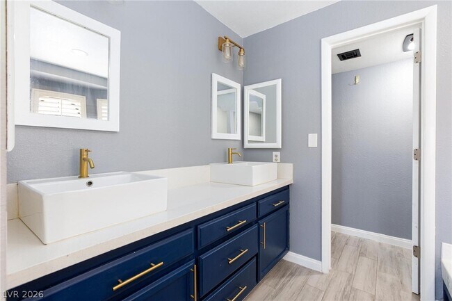Building Photo - 4069 Nook Way
