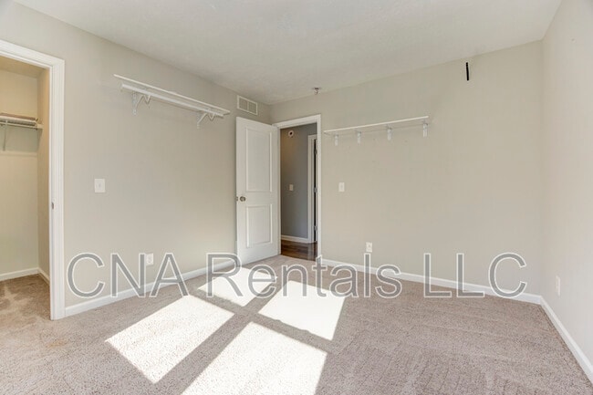 Building Photo - 3290 Forest Creek Dr SW