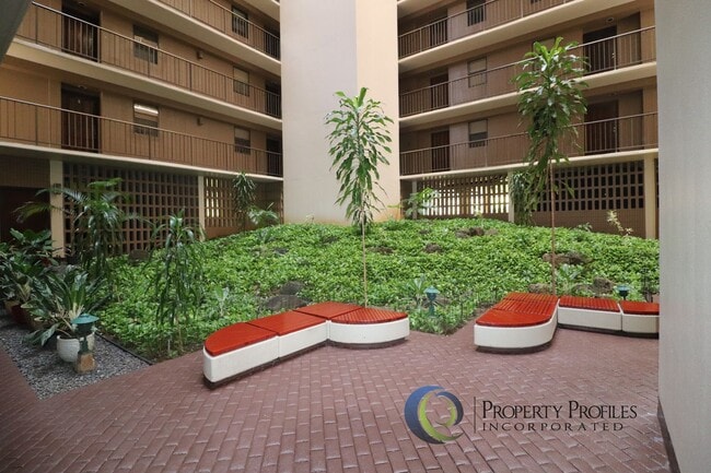 Building Photo - Park at Pearlridge - 2 bedroom 2 bath 1 parking unit - Available Now!
