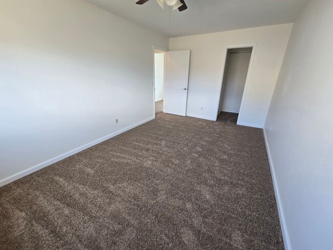 Building Photo - Split Level home in Westminster