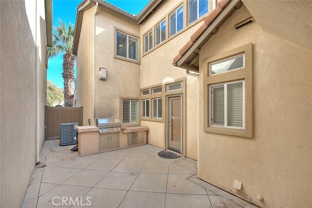 Building Photo - 6264 Manzanita Way