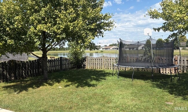 Building Photo - 2213 Cousteau Dr