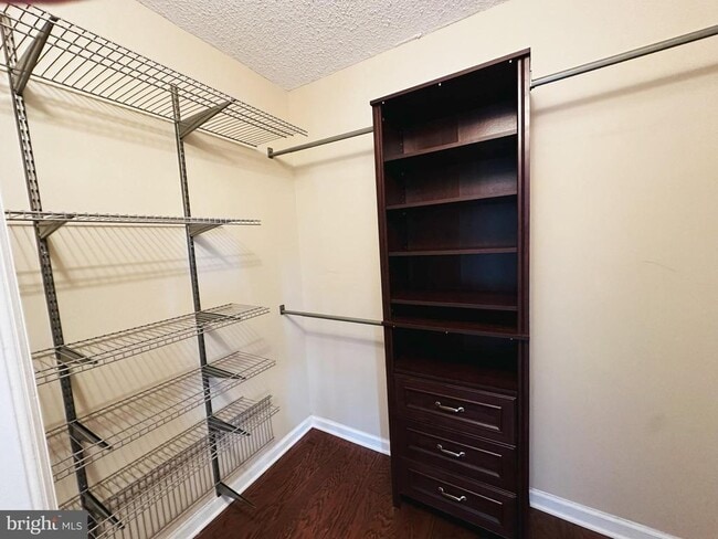 Building Photo - 5500 Holmes Run Pkwy