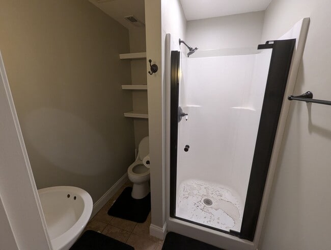Building Photo - Exquisite Home in Lafayette Square - Steps...