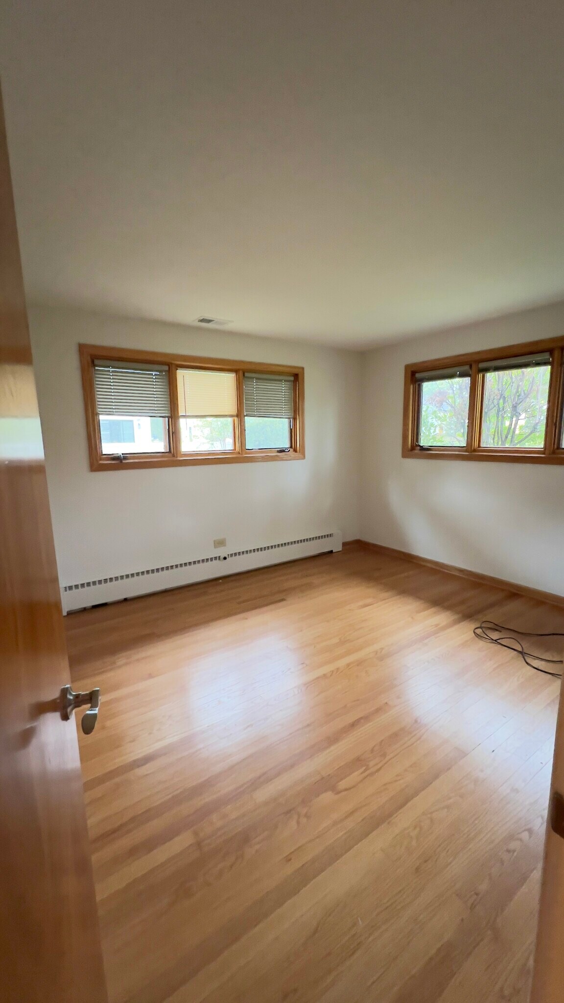 Building Photo - 2187 Scott Rd