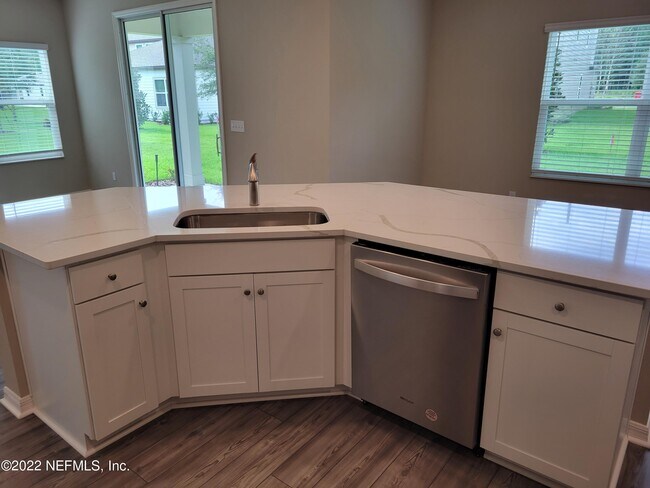 Building Photo - 522 Falcon Ridge Rd
