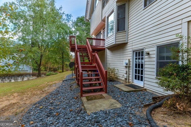 Building Photo - 100 Woodcrest Overlook