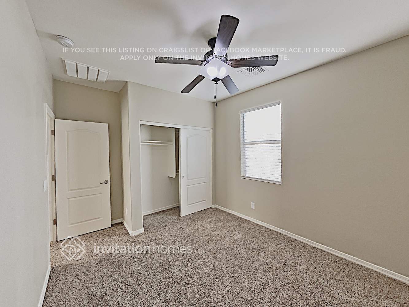 Building Photo - 9731 E Axle Ave