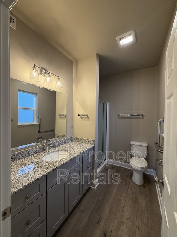 Building Photo - 1417 Harmony Ct