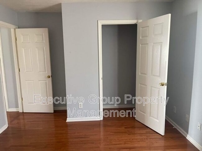 Building Photo - 113 Adena Loop