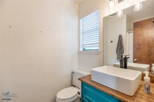 Building Photo - 1709 Friar Ct