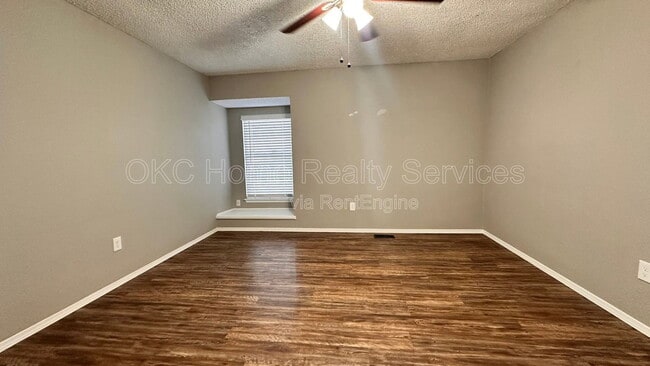 Building Photo - 6713 Lyrewood Ln