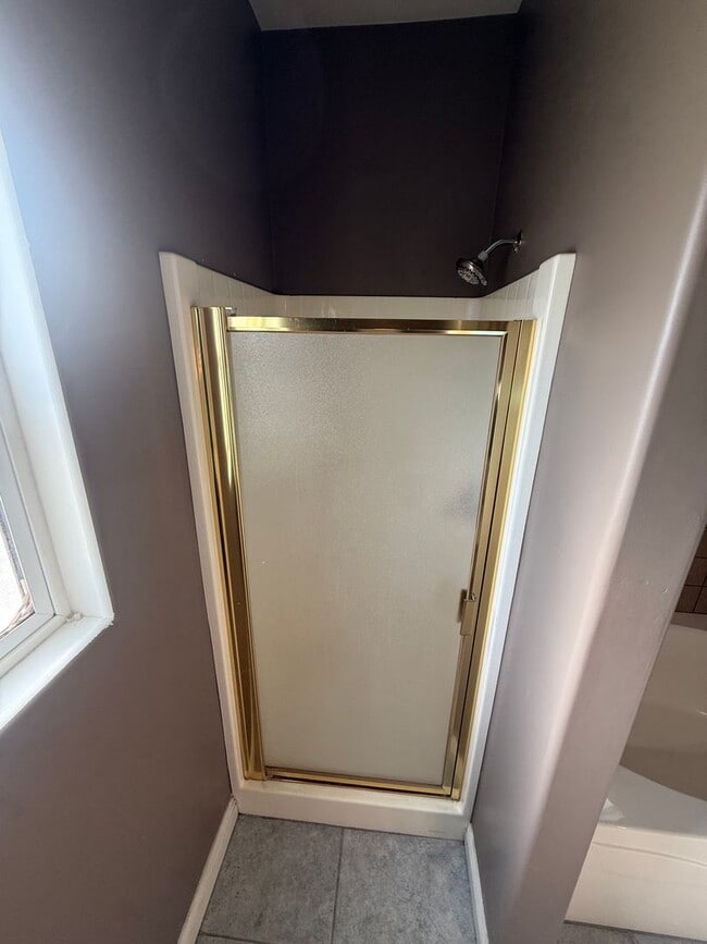 Building Photo - Elegant 3-Bedroom Home in Seven Oaks