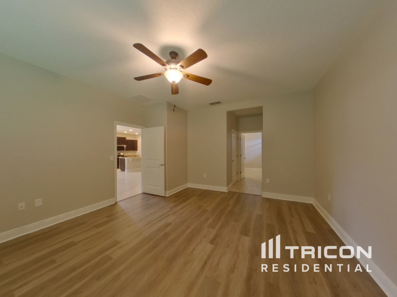 Building Photo - 463 River Square Ln