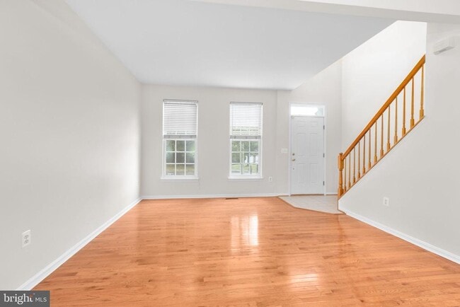 Building Photo - 17575 Deweys Run Ln