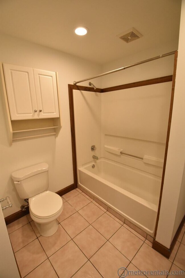 Bathroom - 37 E Russell St