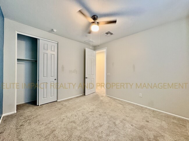Building Photo - 9731 E Lynx Lk Trl