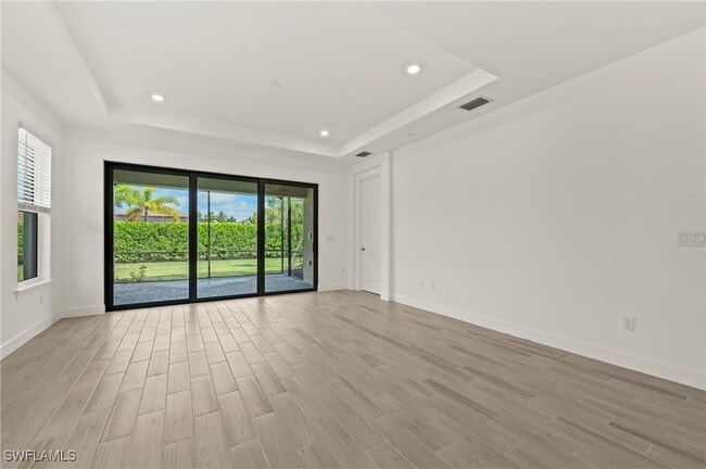 Building Photo - 15517 Vittorio St
