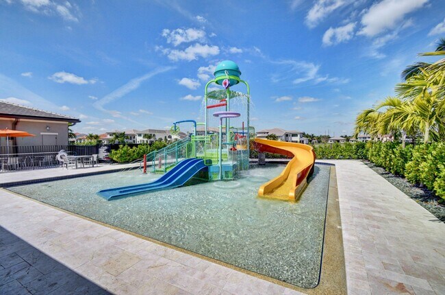 Building Photo - 9368 Eden Roc Ct