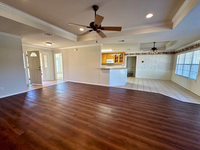 Building Photo - 3bd 2ba House In Robinson, Tx!