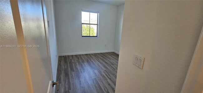 Building Photo - 28708 SW 134th Ct