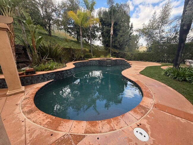 Building Photo - 7431 Dorie Dr