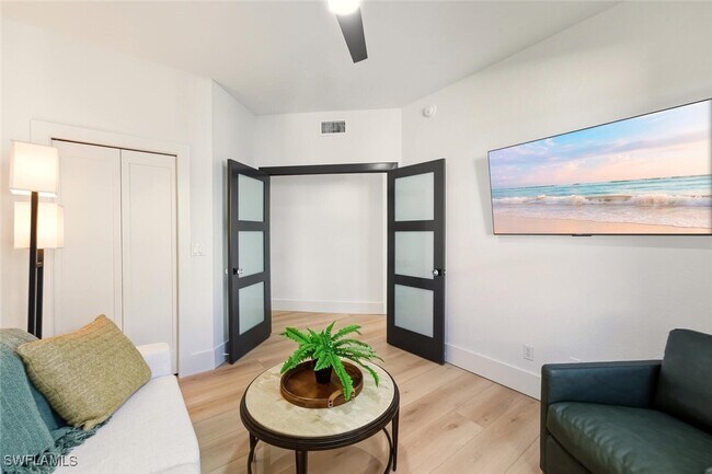 Building Photo - 2396 Ravenna Blvd