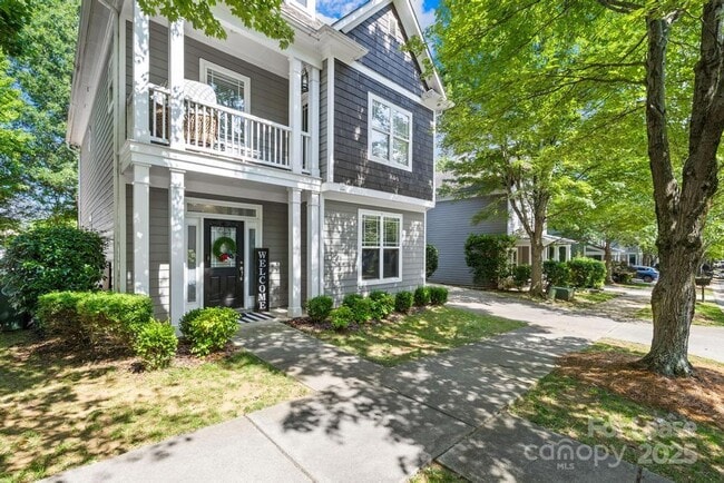 Building Photo - 18810 Coachmans Trace