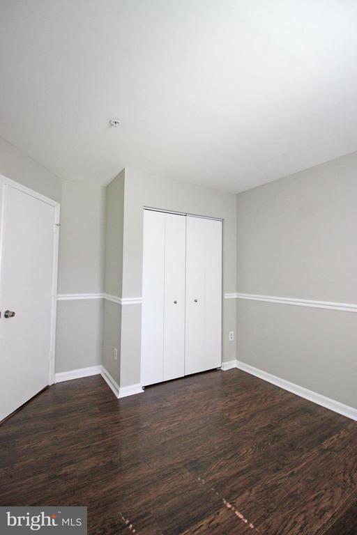 Building Photo - 7939 Otter Cove Ct