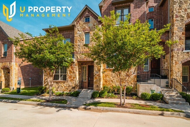 Building Photo - 2745 Troutt Dr