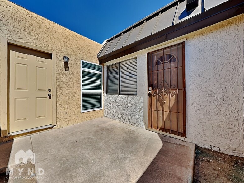 Building Photo - 8343 N 59th Dr