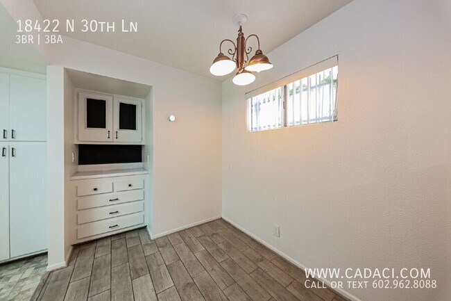 Building Photo - 18422 N 30th Ln