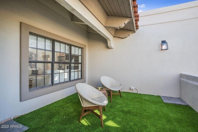 Building Photo - 22012 N 84th Pl