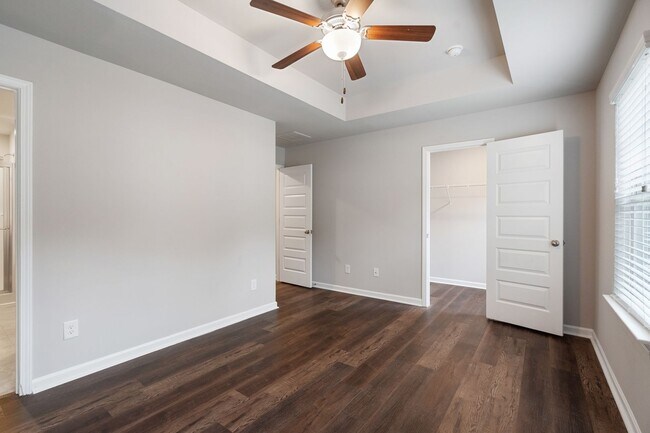 Building Photo - 4 Bed 2.5 Bath home in Gainesville! Retreat at Chicopee