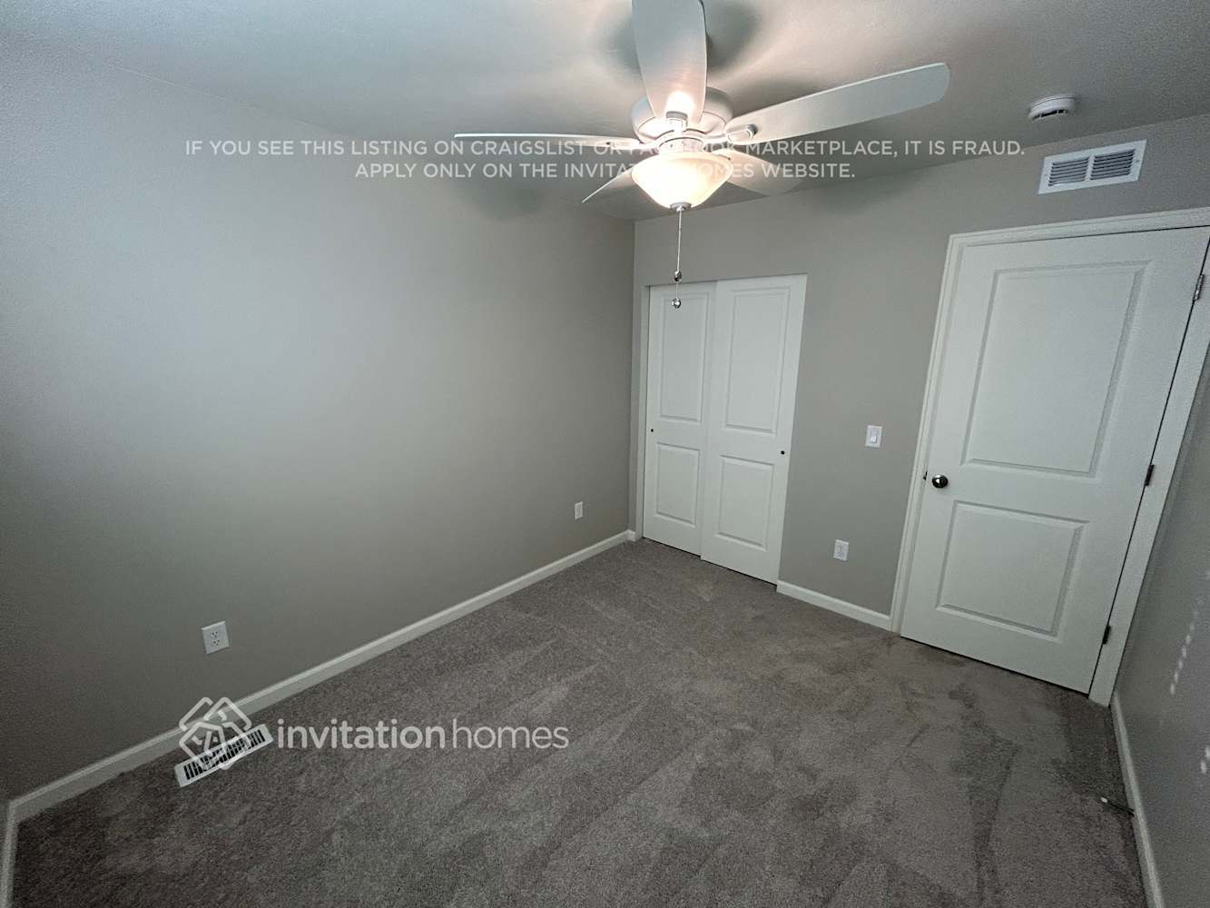 Building Photo - 114 N Riverside Dr