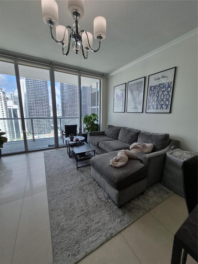 Building Photo - 1111 SW 1st Ave