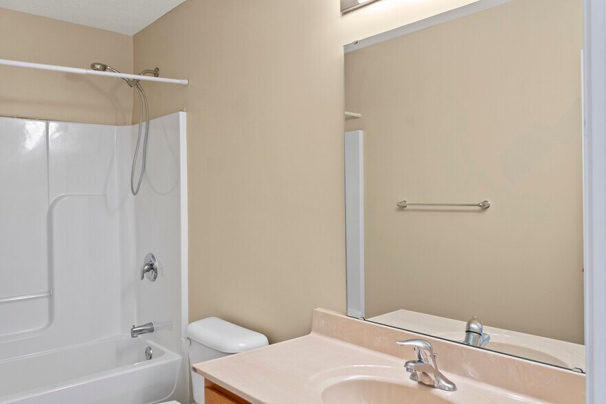 Building Photo - 3146 Old Glory Ln