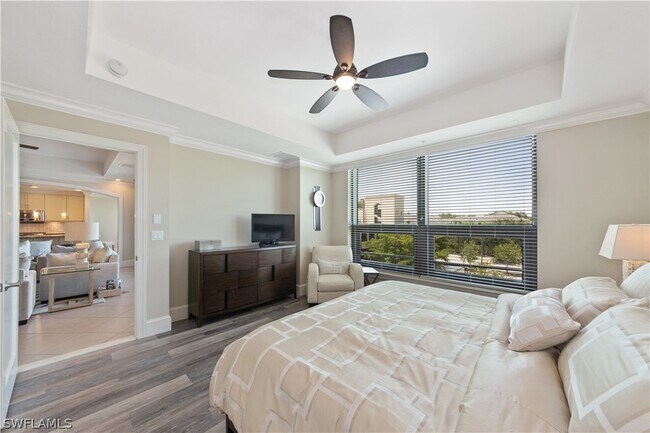 Building Photo - 9123 Strada Pl