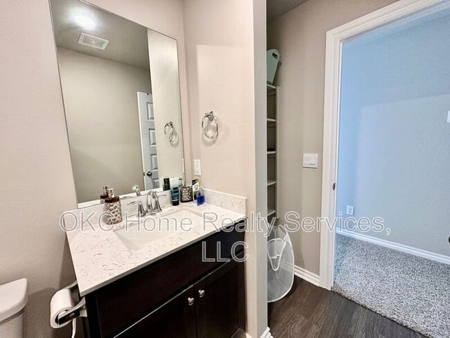 Building Photo - 10341 NW 26th St