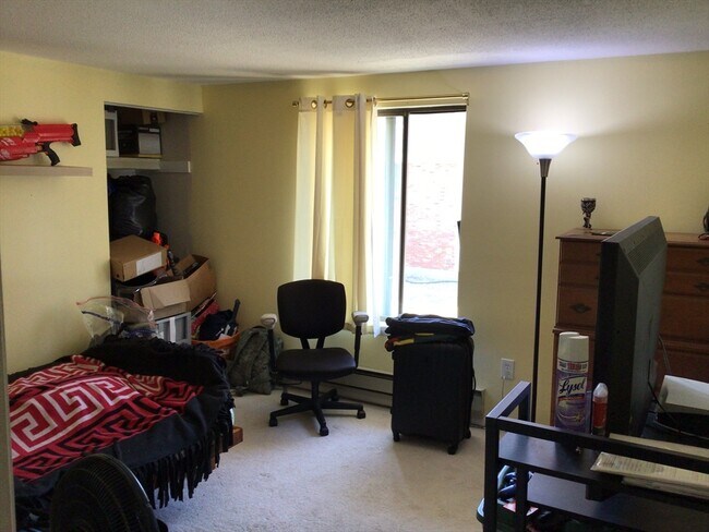 Building Photo - 15 Foundry St